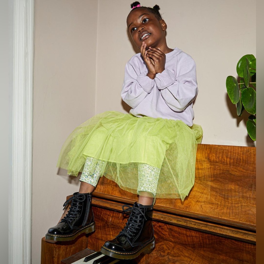 DR MARTENS | Black Patent Leather Lace Up Boot Junior 1460 Punky School Summer - Picture 2 of 16
